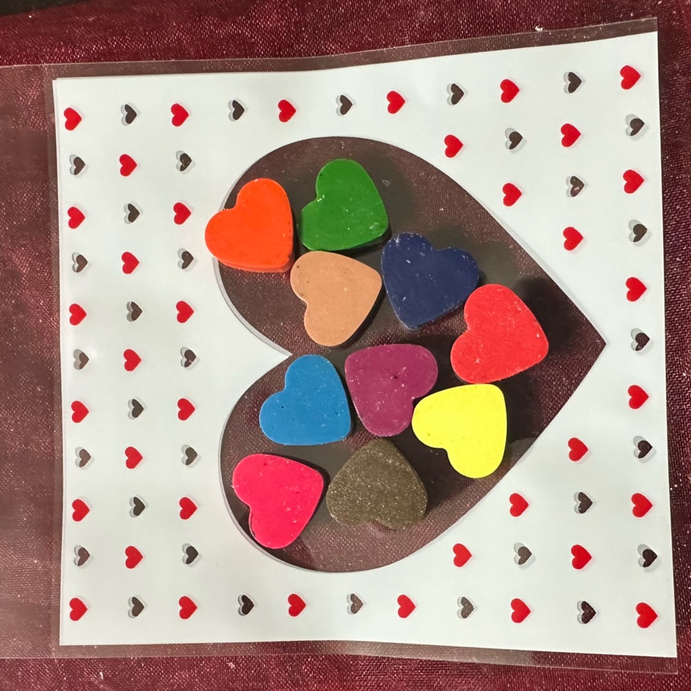 Handmade Valentines crayons-confection heart 10 piece mini set (individual pack) - Picture 2 of 5